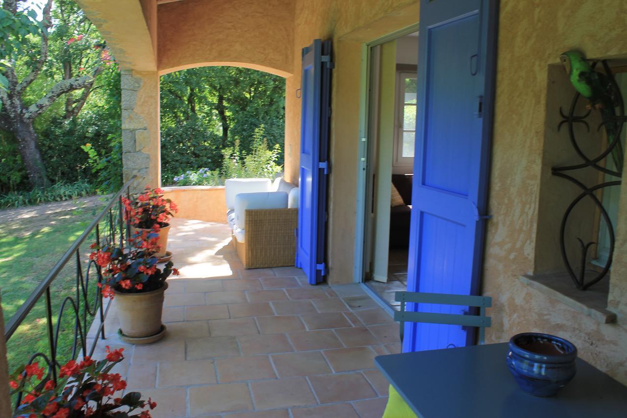 B&B Charming Suite And Pool - Adults Only Tourrettes Buitenkant foto